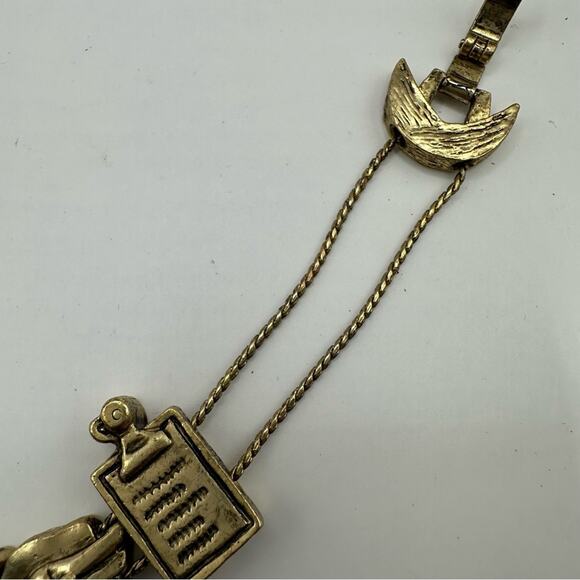 TOFA Vintage Physician Medical Gold Tone Charm Stretch Bracelet Retro - Picture 7 of 12